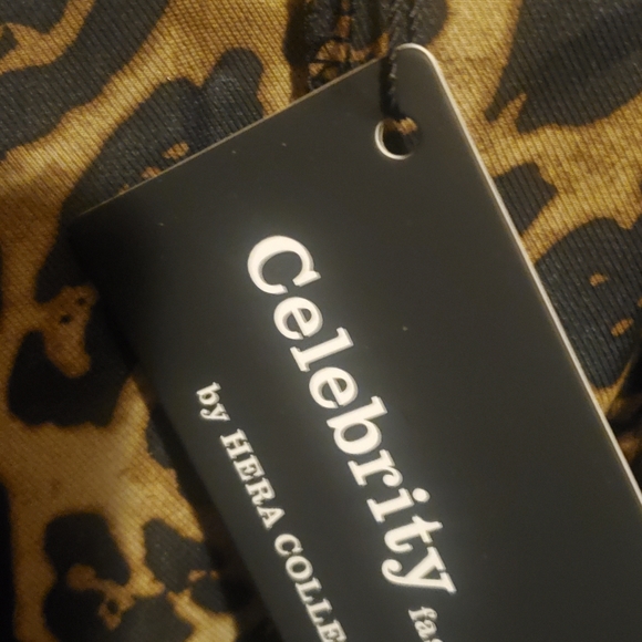 Hera Collection Leopard Print Robe - Picture 5 of 5